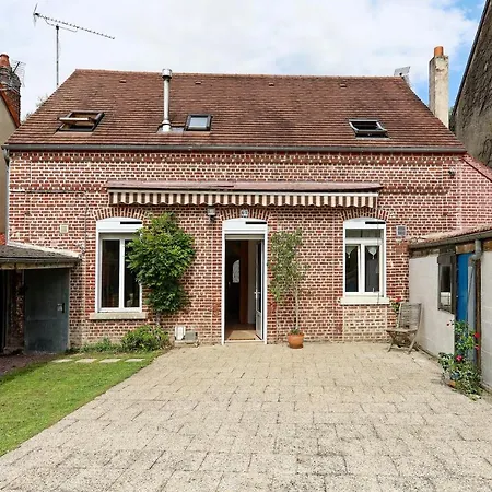 Jeannot - Maison Avec Jardin Feriehus Laon