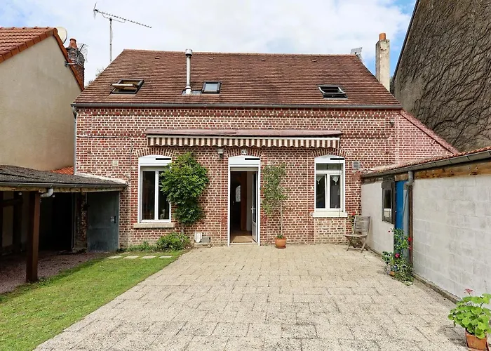 Jeannot - Maison Avec Jardin بيت للعطل لووْ