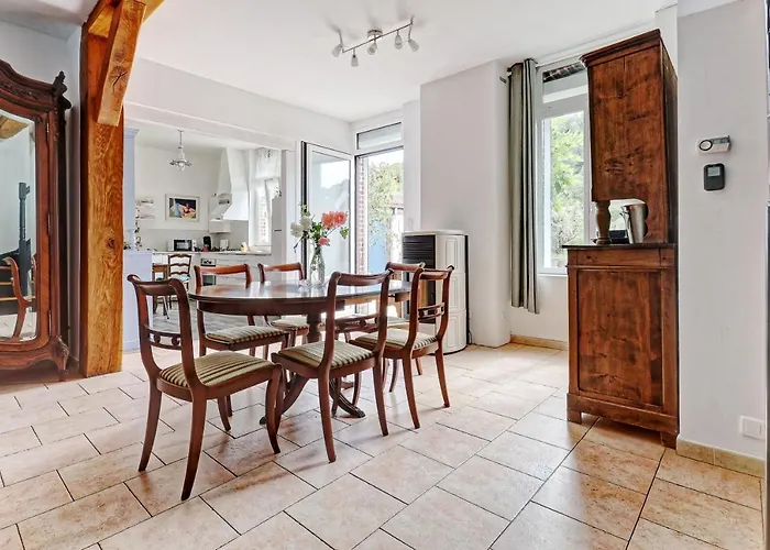 Jeannot - Maison Avec Jardin بيت للعطل لووْ